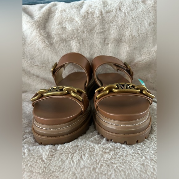 Michael Kors Kailey lug sandal - Picture 9 of 13